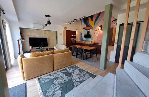 Sadirac Apartment | Apartment-Family-Ensuite with Bath-Park view