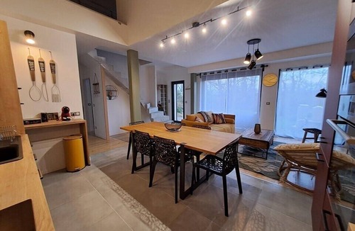 Sadirac Apartment | Apartment-Family-Ensuite with Bath-Park view