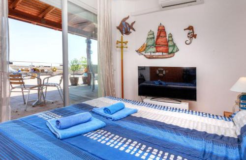 Llanca Apartment | Apartment Fane De Baix I by Interhome