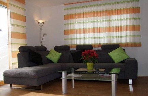 Engadin Scoul Apartment | Apartment Ferienwohnung Chasa Percosta in Scuol - 4 persons, 2 bedrooms