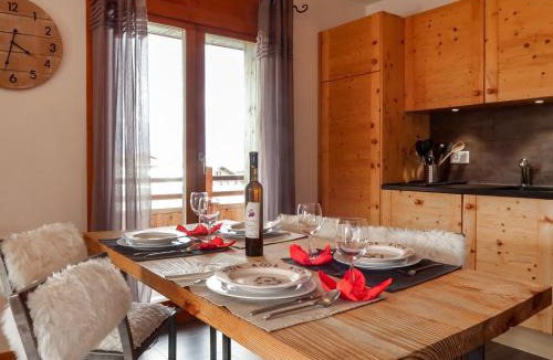 Saint-Pierre-de-Clages Apartment | Apartment Ferme de Sandra F2 by Interhome