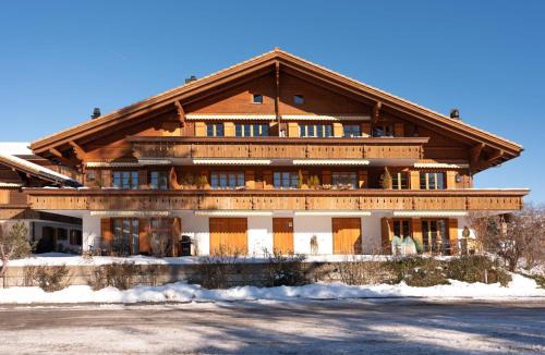 Saanenmoeser Apartment | Apartment Fichte - Marija by Interhome