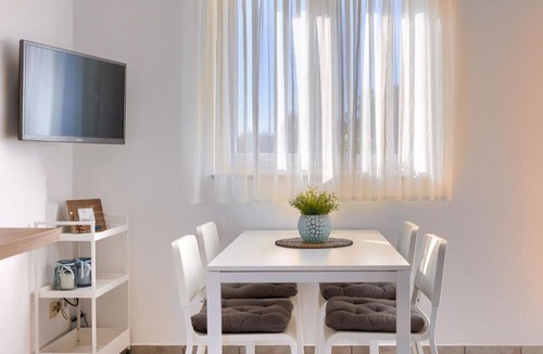Gedici Apartment | Apartment Fiore-2 by Interhome