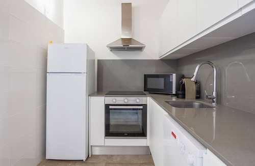 Eixample Apartment | Apartment 'Flat In Girona City Centre' with Shared Terrace and Air Conditioning