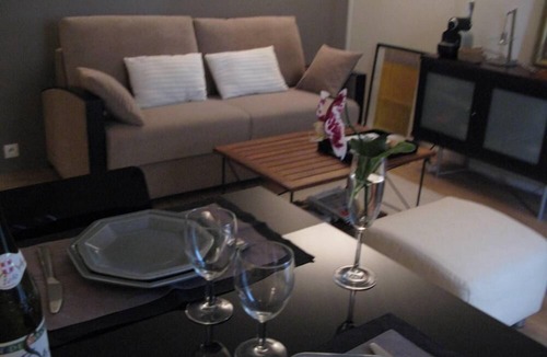 Quartier des Grandes-Carrieres Apartment | Apartment/flat - Paris