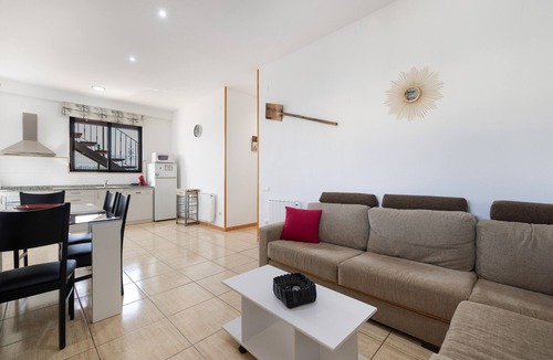 Horta de Sant Joan Apartment | Apartment 'Font Major' with Mountain View, Private Pool and Wi-Fi