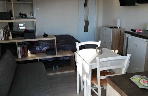 Montmorot Apartment | APARTMENT for 2 persons
