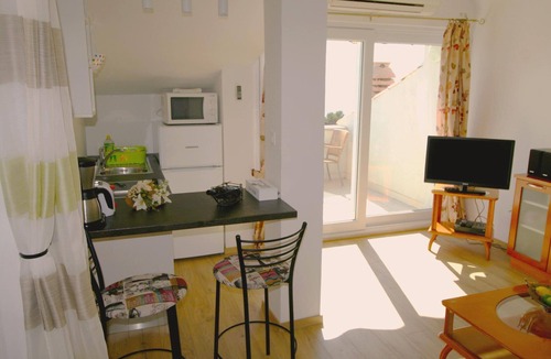 Drasnice Apartment | Apartment for 2 persons + 1 child approx. 45 m² in Drašnice, Dalmatia (Split-Dalmatia County)