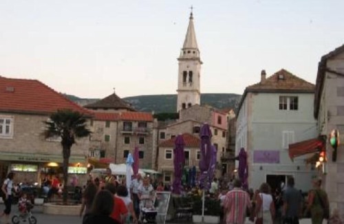 Island Hvar Apartment | Apartment for 4 persons in Jelsa on the island Hvar