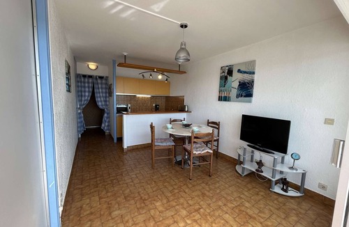 Le Grau-Du-Roi Apartment | Apartment for 4 with parking in Port Camargue