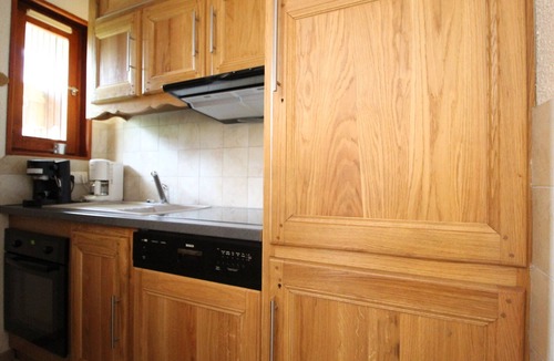 Lanslevillard Apartment | Apartment for 6 in Val Cenis Lanslevillard, includes parking