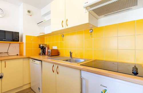 Germ Apartment | Apartment for 8, mountain views, near slopes