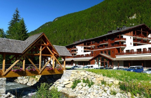 Vallorcine Apartment | Apartment for 8 persons in Vallorcine