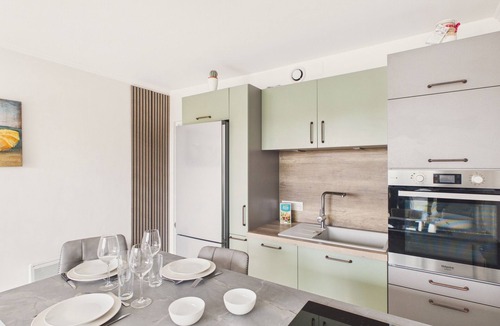 Saint-Brevin-les-Pins Apartment | Apartment for 3, 100m from the beach