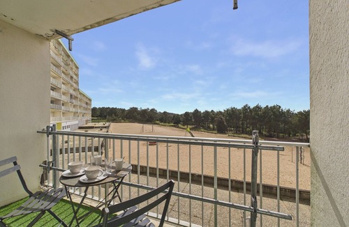 Saint-Brevin-les-Pins Apartment | Apartment for 3, 100m from the beach