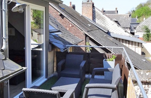 Amfreville-la-Mi-Voie Apartment | Apartment Amfreville-la-Mi-Voie, 1 bedroom, 4 persons