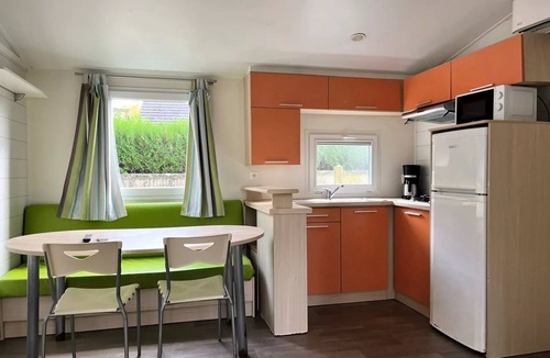 Angicourt House | Apartment