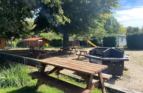 Angicourt House | Apartment