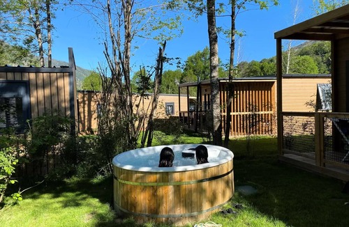 Savignac-les-Ormeaux House | Apartment