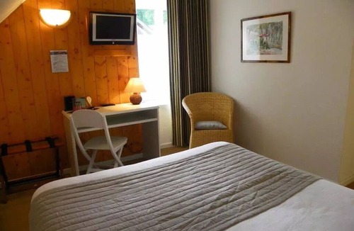 Bagneres-de-Bigorre Hotel | Apartment