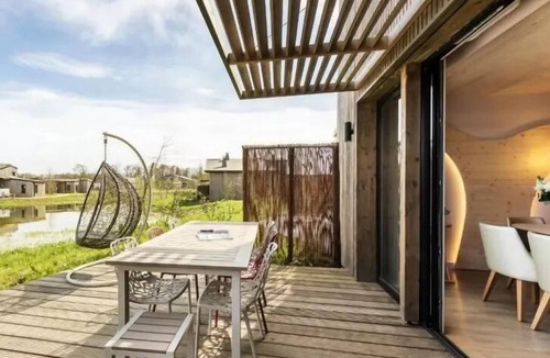 Bailly-Romainvilliers House | Apartment