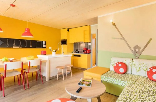 Bailly-Romainvilliers House | Apartment