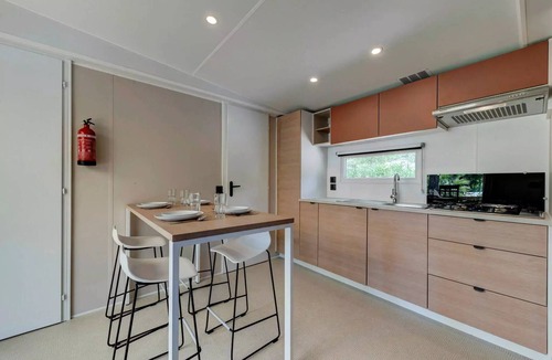 Vic-sur-Aisne House | Apartment