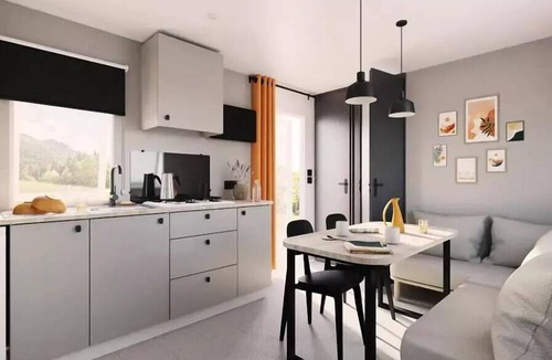 Vic-sur-Aisne House | Apartment