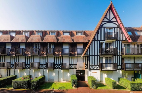 Blonville-sur-Mer Apartment | Apartment