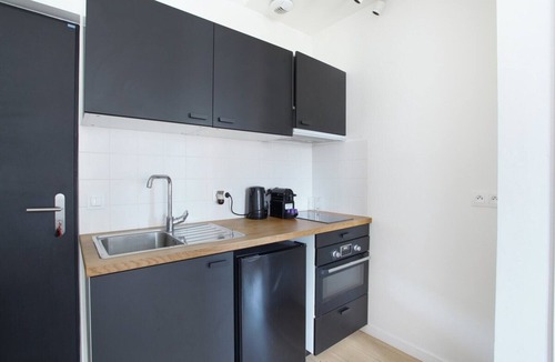 Silly-Gallieni Apartment | Apartment Boulogne facing "Les passages"