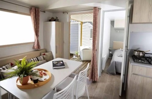 La Chaize-Giraud House | Apartment