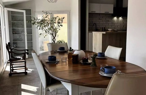 La Jetee Villa | Apartment