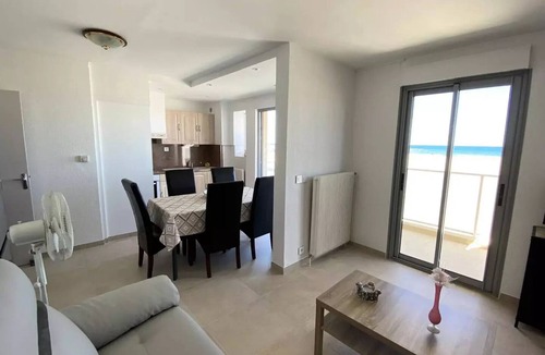 La Jetee Apartment | Apartment