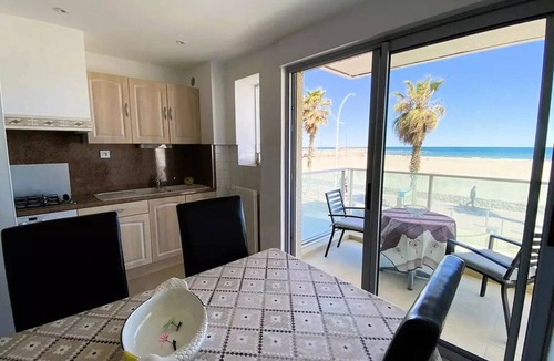 La Jetee Apartment | Apartment
