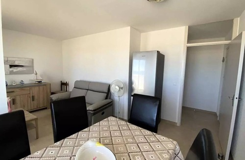 La Jetee Apartment | Apartment