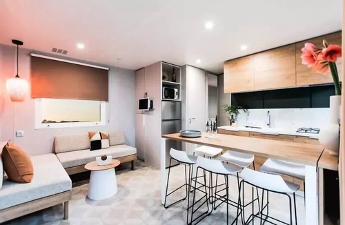 Chastanier House | Apartment