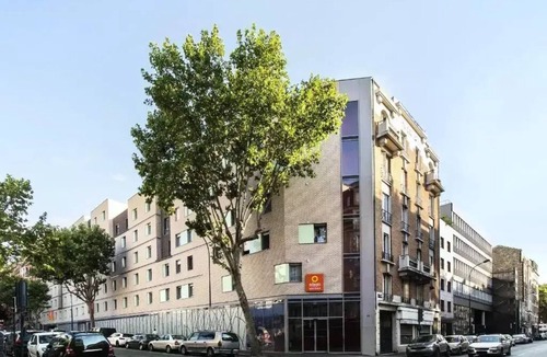 Clichy Apartment | Apartment