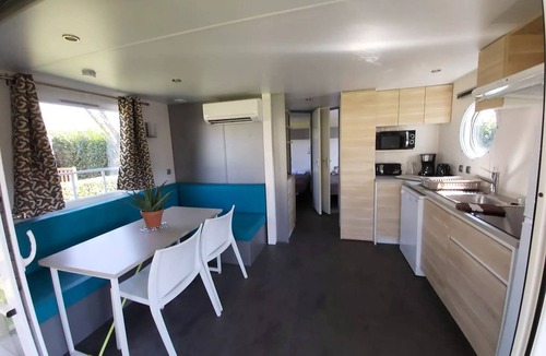 Flagnac House | Apartment