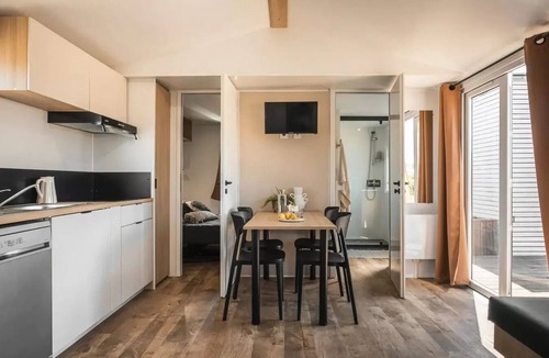 Gaugeac House | Apartment