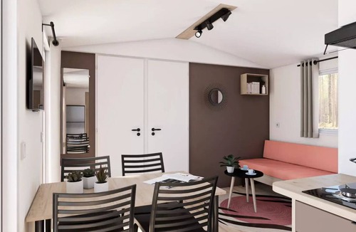 Saint-Maximin House | Apartment