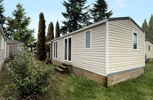 Saint-Maximin House | Apartment