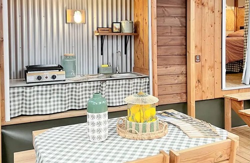 Jard-sur-Mer Cabin | Apartment