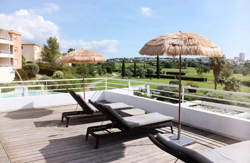 Juvignac Apartment | Apartment
