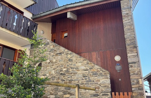 Montchavin Apartment | Apartment Maison Tresallet n°4 in the heart of a traditional Savoyard village