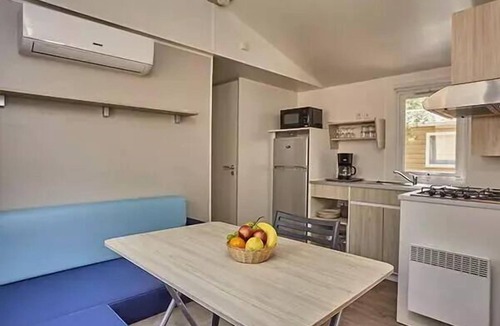 Landevieille House | Apartment