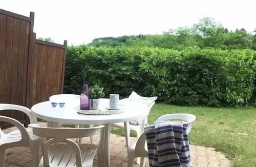 Lavoute-Chilhac Villa | Apartment