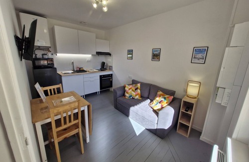 Les Martres-de-Veyre Apartment | APARTMENT F2 5B