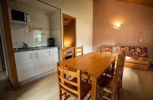 Lescheraines Ski Chalet | Apartment