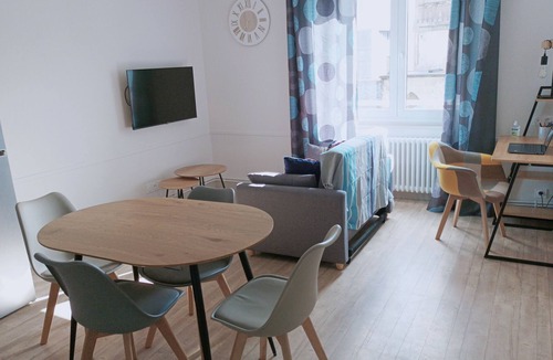 Loudeac Apartment | Apartment