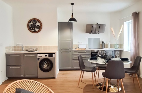 Marmande Apartment | Apartment